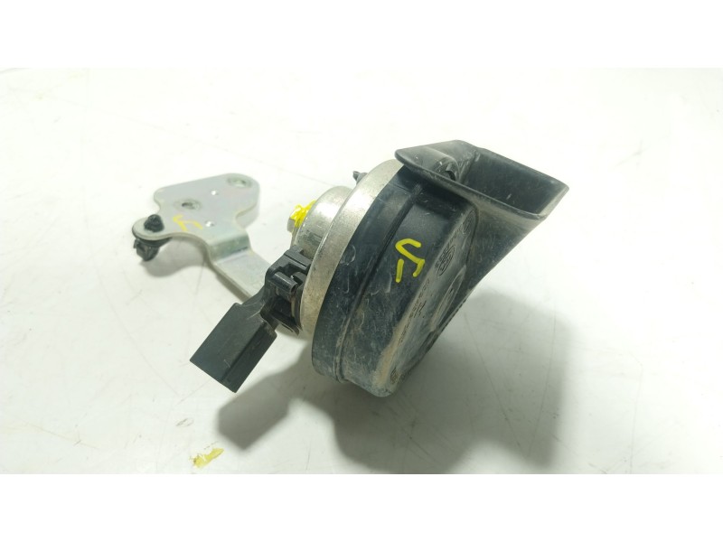 Recambio de claxon para seat leon (5f1) 1.6 tdi referencia OEM IAM   