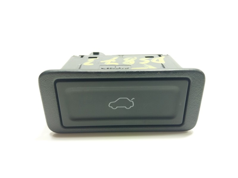 Recambio de maneta porton para omoda omoda5 hev referencia OEM IAM  8080015505AA 