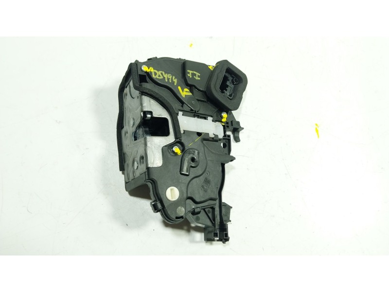 Recambio de cerradura puerta trasera izquierda para volkswagen tiguan 2.0 tdi referencia OEM IAM  3J0839015A 