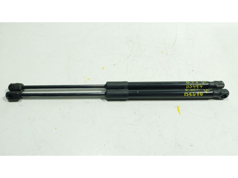 Recambio de amortiguador capot para volkswagen tiguan 2.0 tdi referencia OEM IAM  571823359A 
