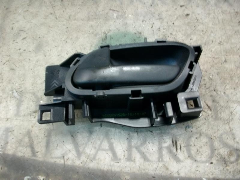 Recambio de maneta interior delantera izquierda para peugeot 207 confort referencia OEM IAM   