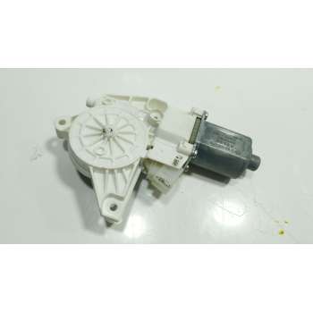 MOTOR ELEVALUNAS DELANTERO IZQUIERDO A1669060201 A1669060201 