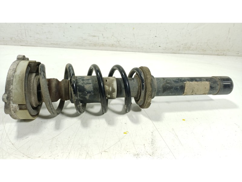 Recambio de amortiguador delantero izquierdo para audi a4 b9 avant (8w5, 8wd) 35 tdi referencia OEM IAM   