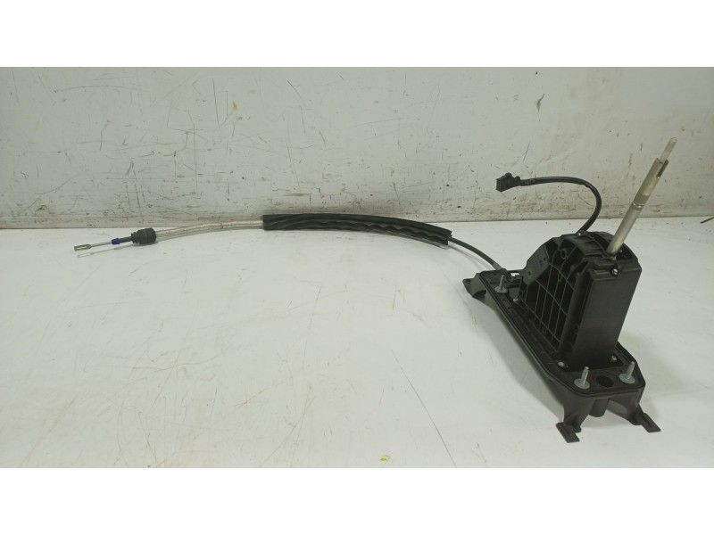 Recambio de palanca cambio para volkswagen t-roc (a11, d11) 1.5 tsi referencia OEM IAM 5Q0713025A 5Q0713025A 