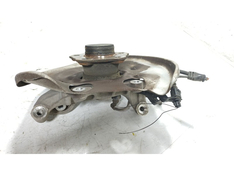 Recambio de mangueta trasera derecha para audi a4 b9 avant (8w5, 8wd) 35 tdi referencia OEM IAM  8W0505460F 