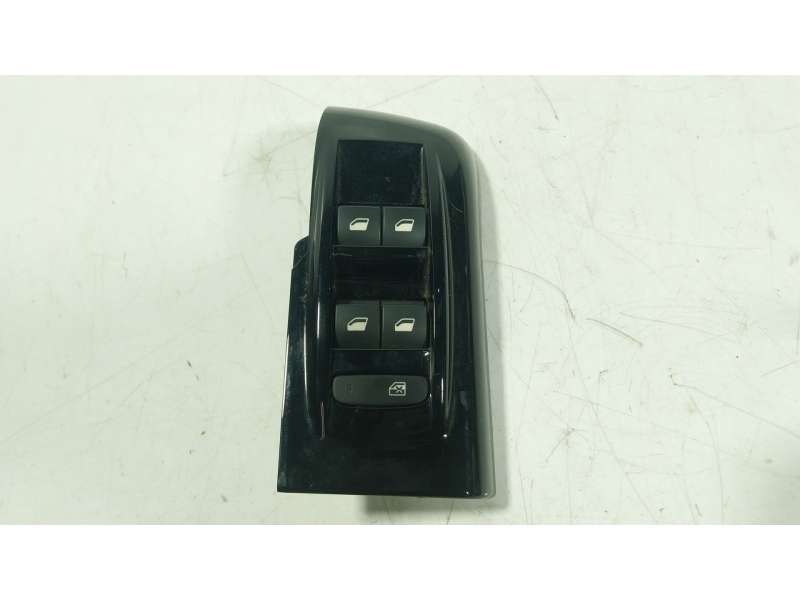 Recambio de mando elevalunas delantero izquierdo para citroën c3 iii (sx) 1.2 puretech 82 referencia OEM IAM   