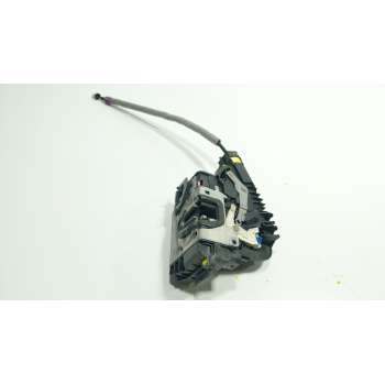 CERRADURA PUERTA TRASERA DERECHA A0997300835 A2220064099 
