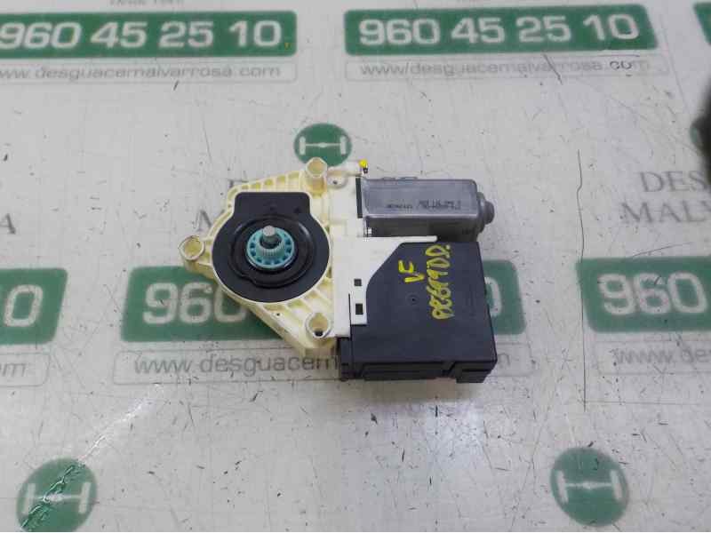 Recambio de motor elevalunas delantero derecho para seat leon (1p1) 1.9 tdi referencia OEM IAM   