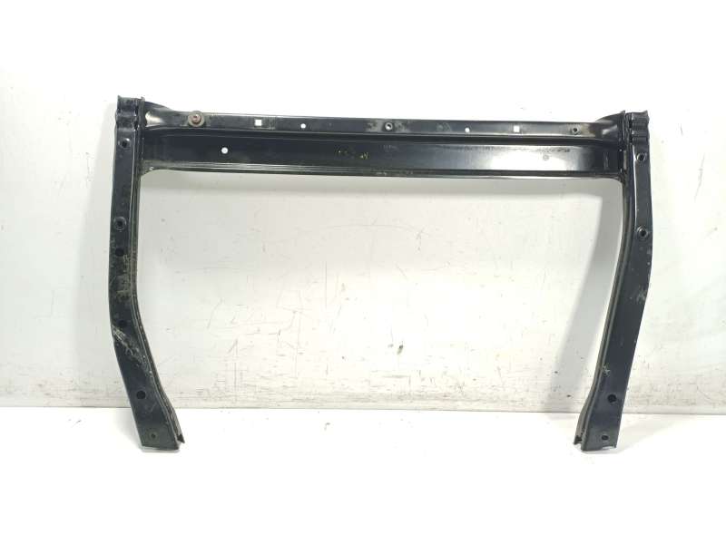 Recambio de travesaño inferior para volvo xc40 (536) t2 referencia OEM IAM  P32221552 