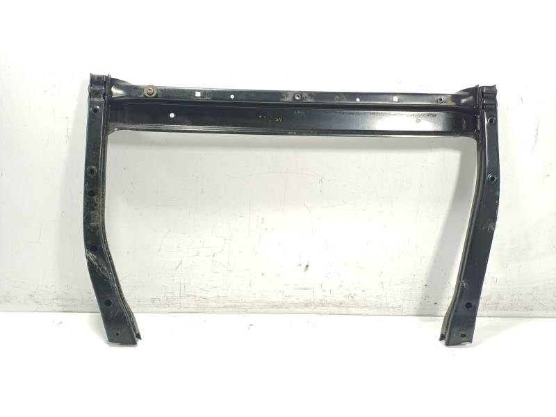 Recambio de travesaño inferior para volvo xc40 (536) t2 referencia OEM IAM  P32221552 