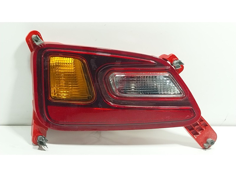 Recambio de piloto marcha atras para hyundai kona (os, ose, osi) 1.0 t-gdi referencia OEM IAM  92405J901 