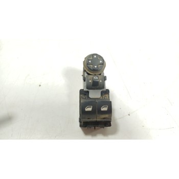 MANDO ELEVALUNAS DELANTERO IZQUIERDO 96783350ZD 