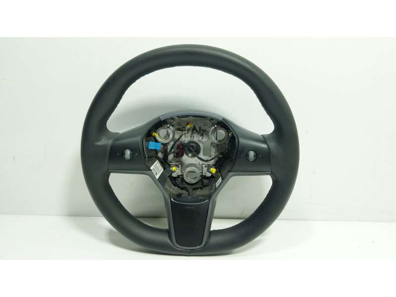 Recambio de volante para tesla model y ev perfomance a las 4 ruedas referencia OEM IAM  162659900C 