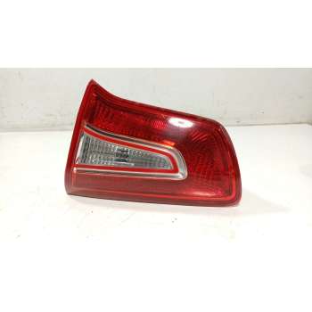 PILOTO TRASERO DERECHO INTERIOR 924063W010 
