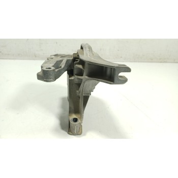 SOPORTE MOTOR DERECHO 4A111210 