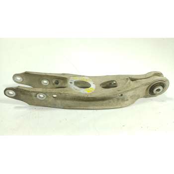 BRAZO SUSPENSION INFERIOR TRASERO DERECHO 8W0505311H 8W0505311H 