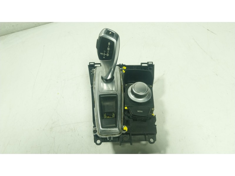 Recambio de palanca cambio para bmw x5 (e70) 3.0 d referencia OEM IAM  03413050 