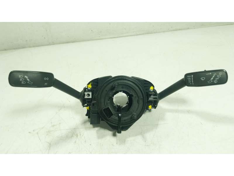 Recambio de mando intermitentes para volkswagen polo v (6r1, 6c1) 1.2 tsi 16v referencia OEM IAM   