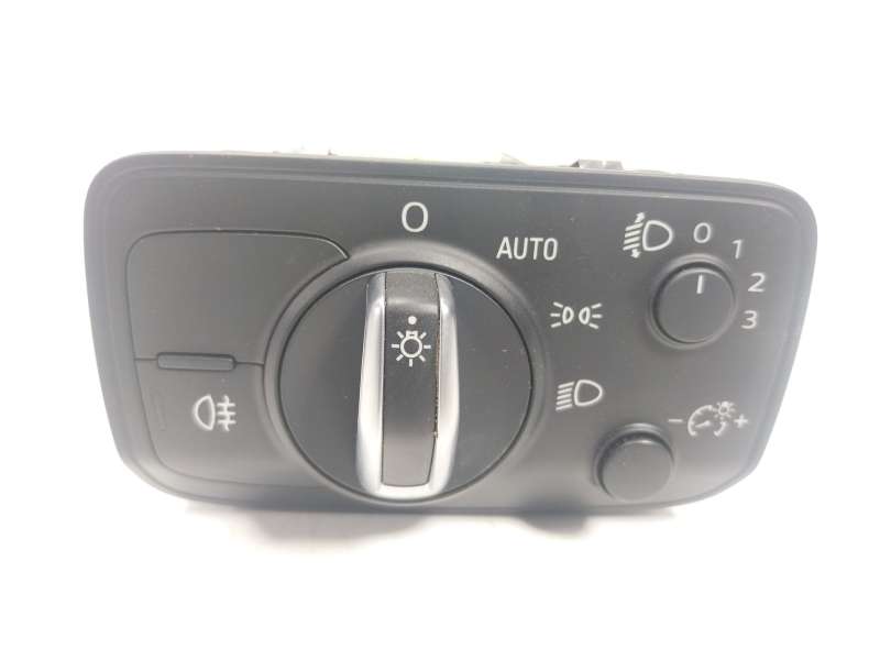 Recambio de mando luces para audi a3 sportback (8va, 8vf) 1.6 tdi referencia OEM IAM  8V0941531AH 