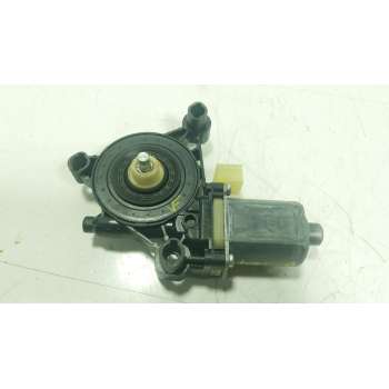 MOTOR ELEVALUNAS DELANTERO IZQUIERDO 5Q0959802B 5Q0959802B 