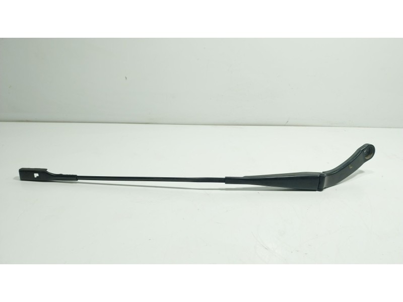 Recambio de brazo limpia delantero derecho para porsche macan (95b) 2.0 referencia OEM IAM  95B955408 