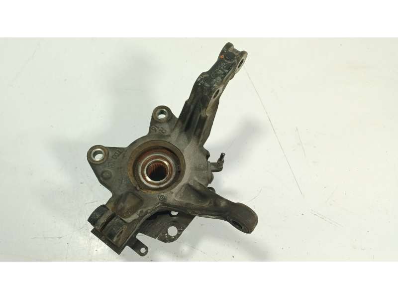Recambio de mangueta delantera derecha para renault clio iv (bh_) 1.5 dci 75 referencia OEM IAM  401335700R 