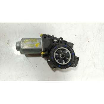 MOTOR ELEVALUNAS TRASERO DERECHO 834603W000 402354B 
