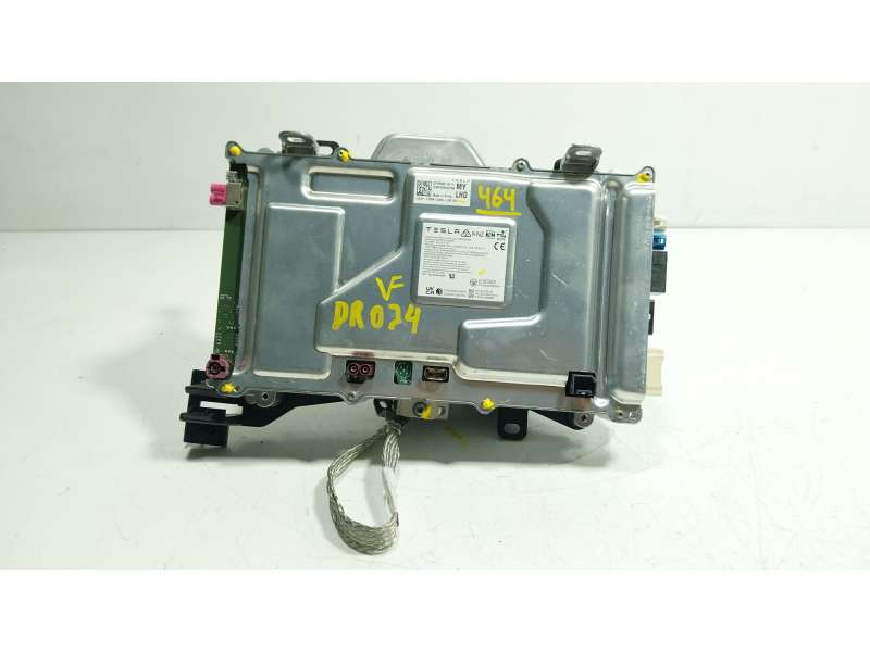 Recambio de modulo electronico para tesla model y ev perfomance a las 4 ruedas referencia OEM IAM  168443500H 