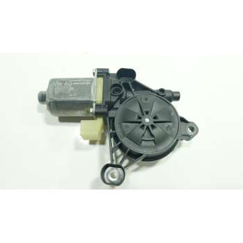 MOTOR ELEVALUNAS DELANTERO DERECHO 8W0959801 8W0959801 