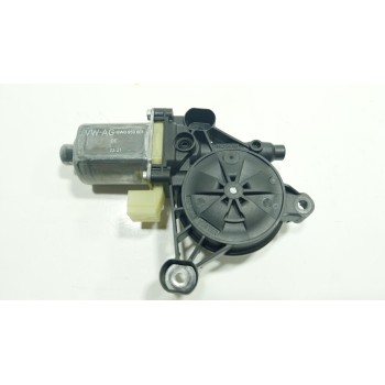 MOTOR ELEVALUNAS DELANTERO DERECHO 8W0959801 