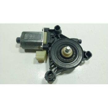 MOTOR ELEVALUNAS TRASERO IZQUIERDO 8W0959802 