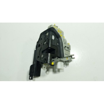 CERRADURA PUERTA DELANTERA IZQUIERDA 811837015E 