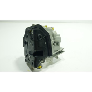 CERRADURA PUERTA TRASERA IZQUIERDA 8K0839015F 