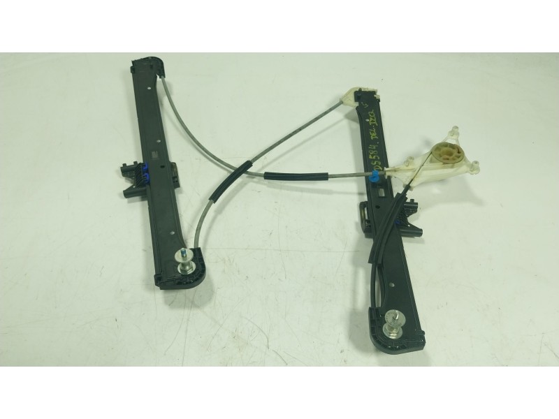 Recambio de elevalunas delantero izquierdo para audi a3 sportback (8va, 8vf) 1.6 tdi referencia OEM IAM  8V4837461 