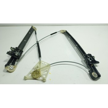 ELEVALUNAS DELANTERO DERECHO 4M0837462A 
