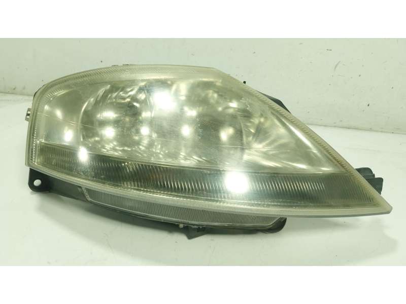 Recambio de faro derecho para citroën c3 i (fc_, fn_) 1.1 i referencia OEM IAM   