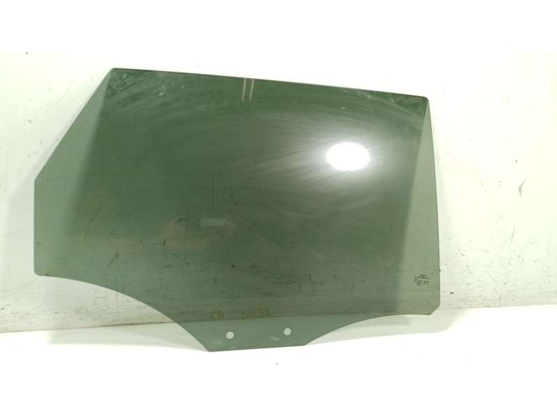Recambio de cristal puerta trasero derecho para audi a3 sportback (8va, 8vf) 2.0 tdi referencia OEM IAM   