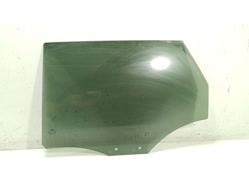 Recambio de cristal puerta trasero izquierdo para audi a3 sportback (8va, 8vf) 2.0 tdi referencia OEM IAM   