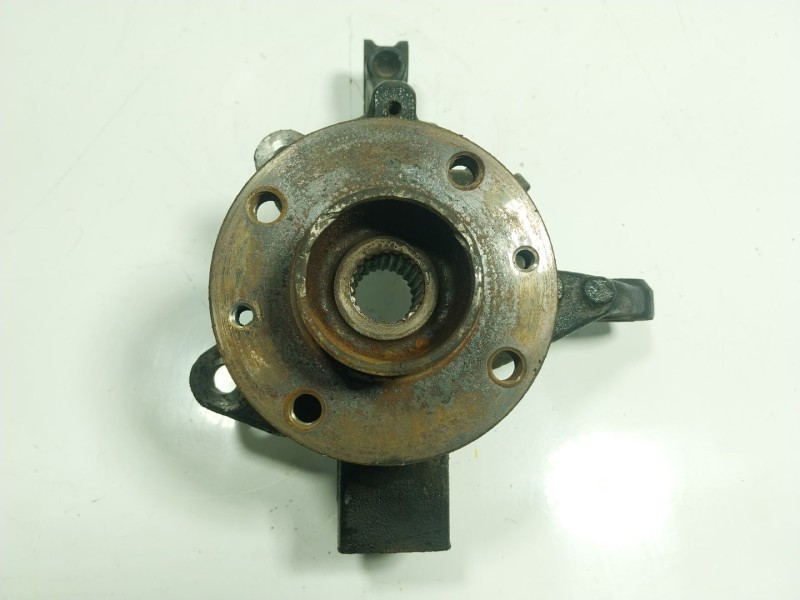 Recambio de mangueta delantera izquierda para renault zoe referencia OEM IAM   