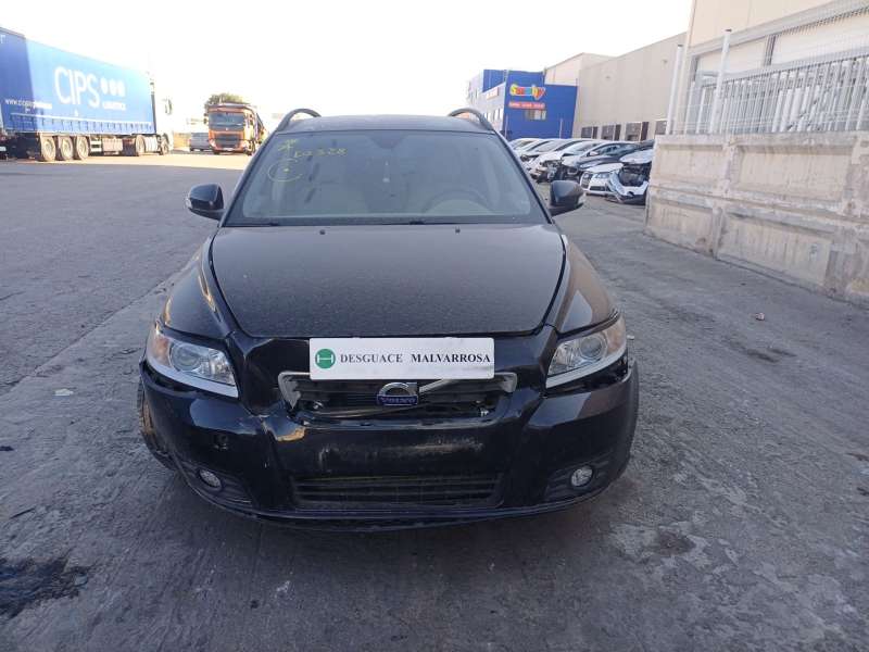 volvo v50 (545) del año 2012