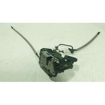 CERRADURA PUERTA TRASERA DERECHA 5TA839016Q 