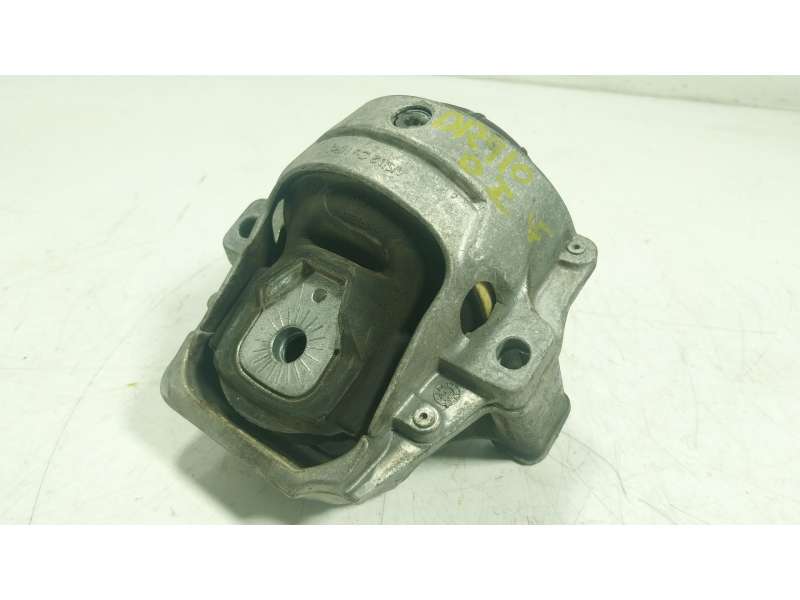 Recambio de soporte motor izquierdo para porsche macan (95b) 2.0 referencia OEM IAM  8R0199381 