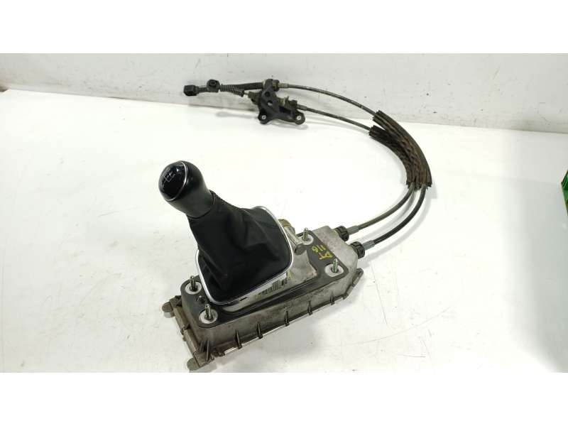 Recambio de palanca cambio para volkswagen polo v (6r1, 6c1) 1.2 tsi 16v referencia OEM IAM  6Q0711061E 