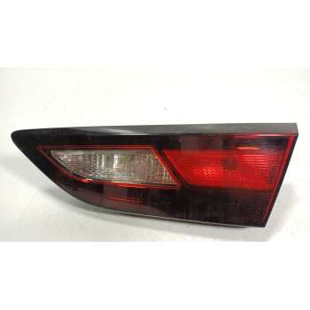 PILOTO TRASERO DERECHO INTERIOR 39098789 