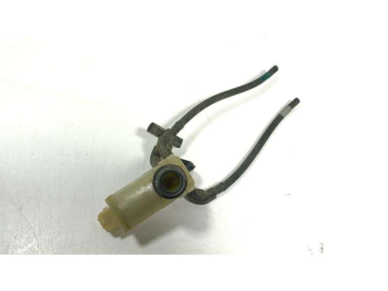 Recambio de bomba limpia para mazda 2 hatchback (dl, dj) 1.5 skyactiv-g referencia OEM IAM   