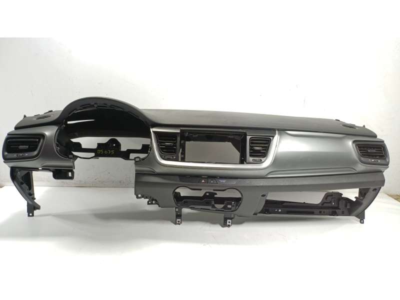 Recambio de salpicadero para kia stonic (yb) 1.2 cvvt referencia OEM IAM  0589P1000097 