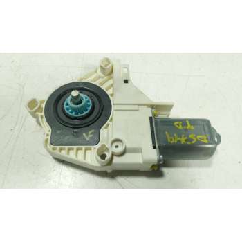 MOTOR ELEVALUNAS TRASERO DERECHO 8T0959802B 8K0959802A 