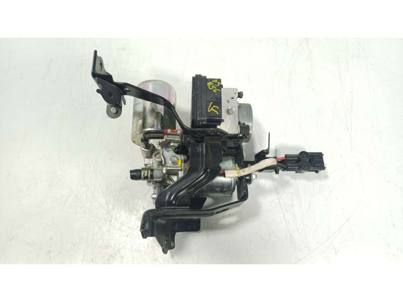 Recambio de servofreno para toyota corolla station wagon (_e21_) 1.8 hybrid (zwe211) referencia OEM IAM  4451012600 