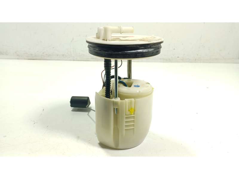 Recambio de aforador para mazda 2 hatchback (dl, dj) 1.5 skyactiv-g referencia OEM IAM  P54P1335X 