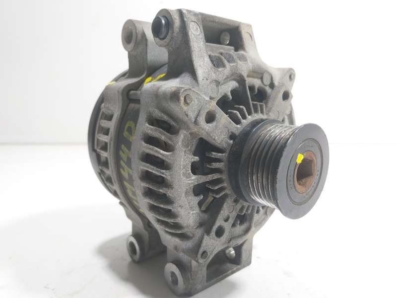 Recambio de alternador para jeep grand cherokee iv (wk, wk2) 3.0 crd v6 4x4 referencia OEM IAM  1042106591 